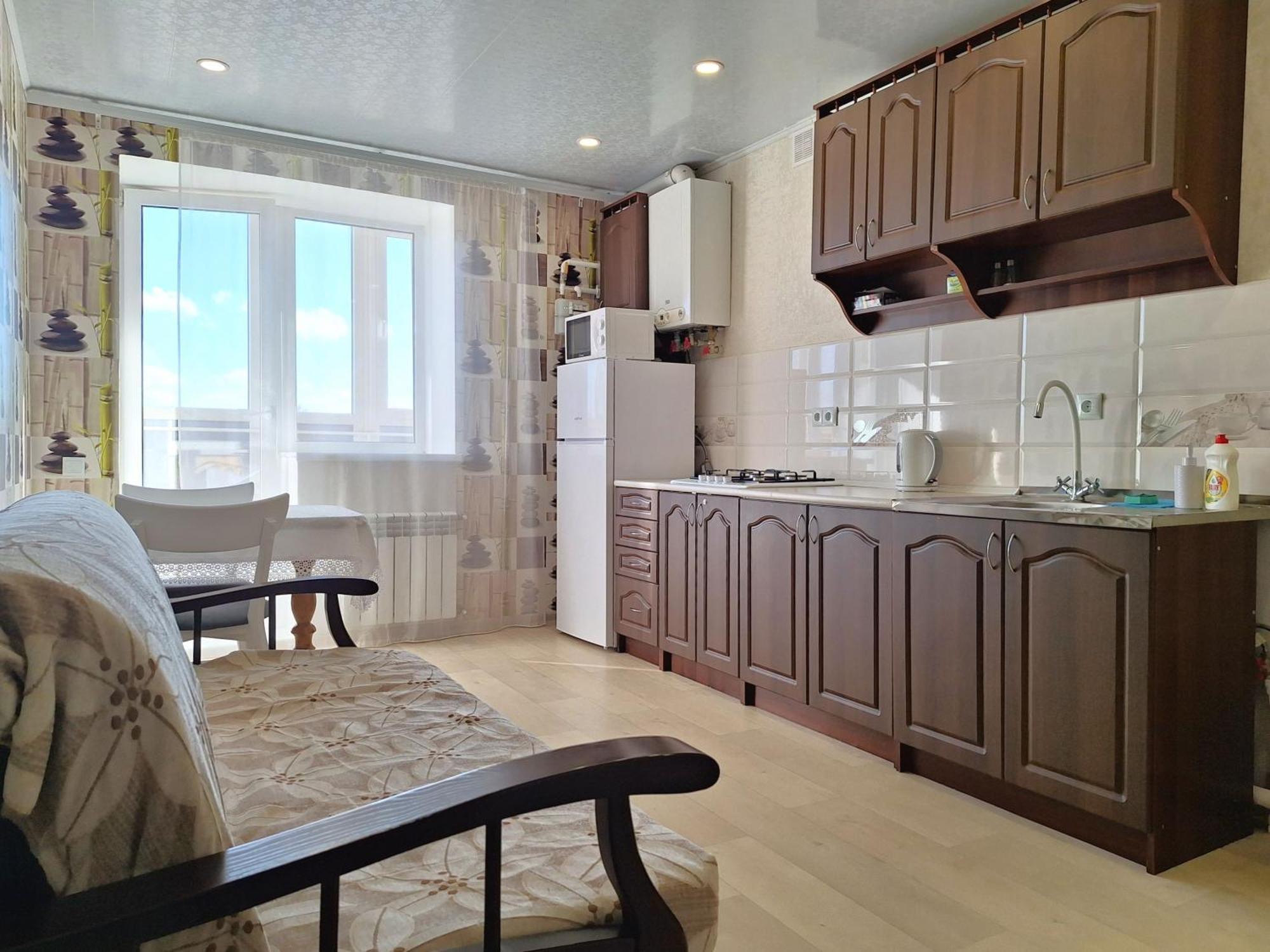 Apartment серце полтави: двокімнатна студія в центрі від Alex *